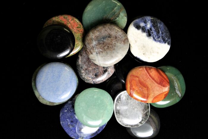 Smooth Assorted Mini Palm Stones