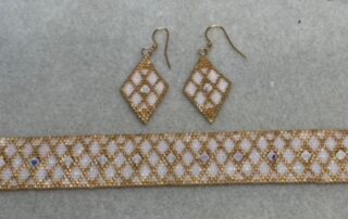 peyote stitch class example with diamond pattern